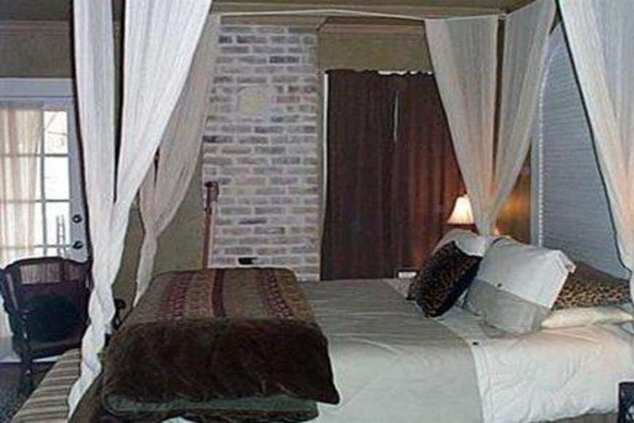 فندق أوستنز إن آت بيرل ستريت المظهر الخارجي الصورة